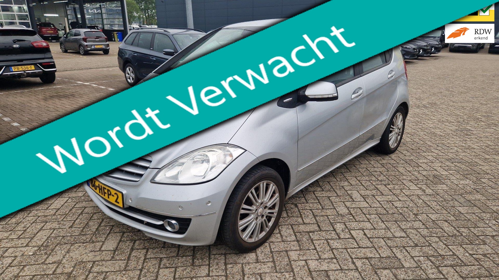 Mercedes-Benz A-klasse - 170 Elegance 2e eig. Airco Navi Trekhaak 1300kg. Youngtimer - AutoWereld.nl