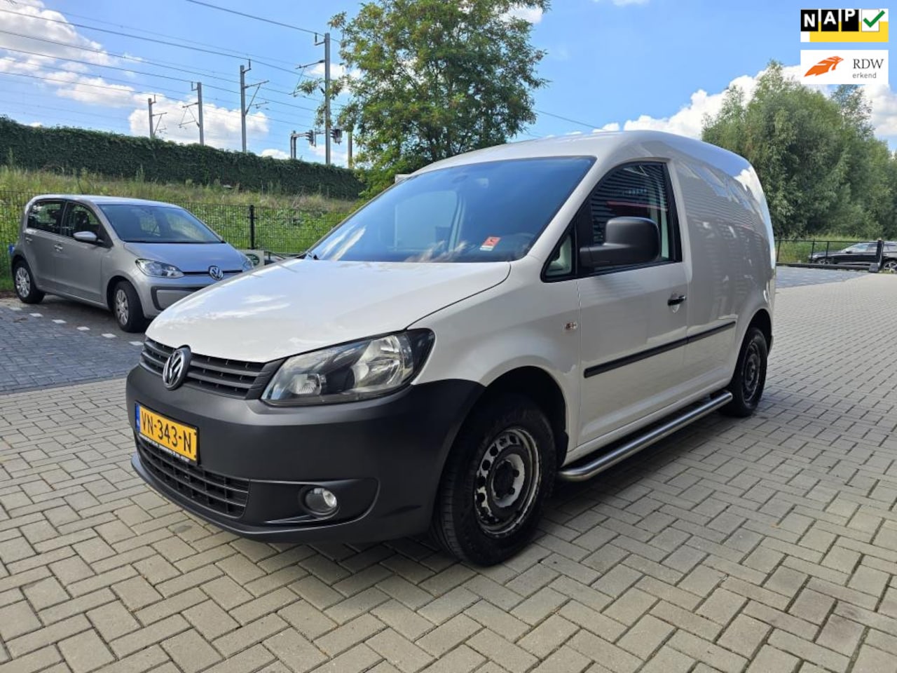 Volkswagen Caddy - 1.6 TDI / BTW / CLIMA / ELEC. PAKKET / NAP - AutoWereld.nl