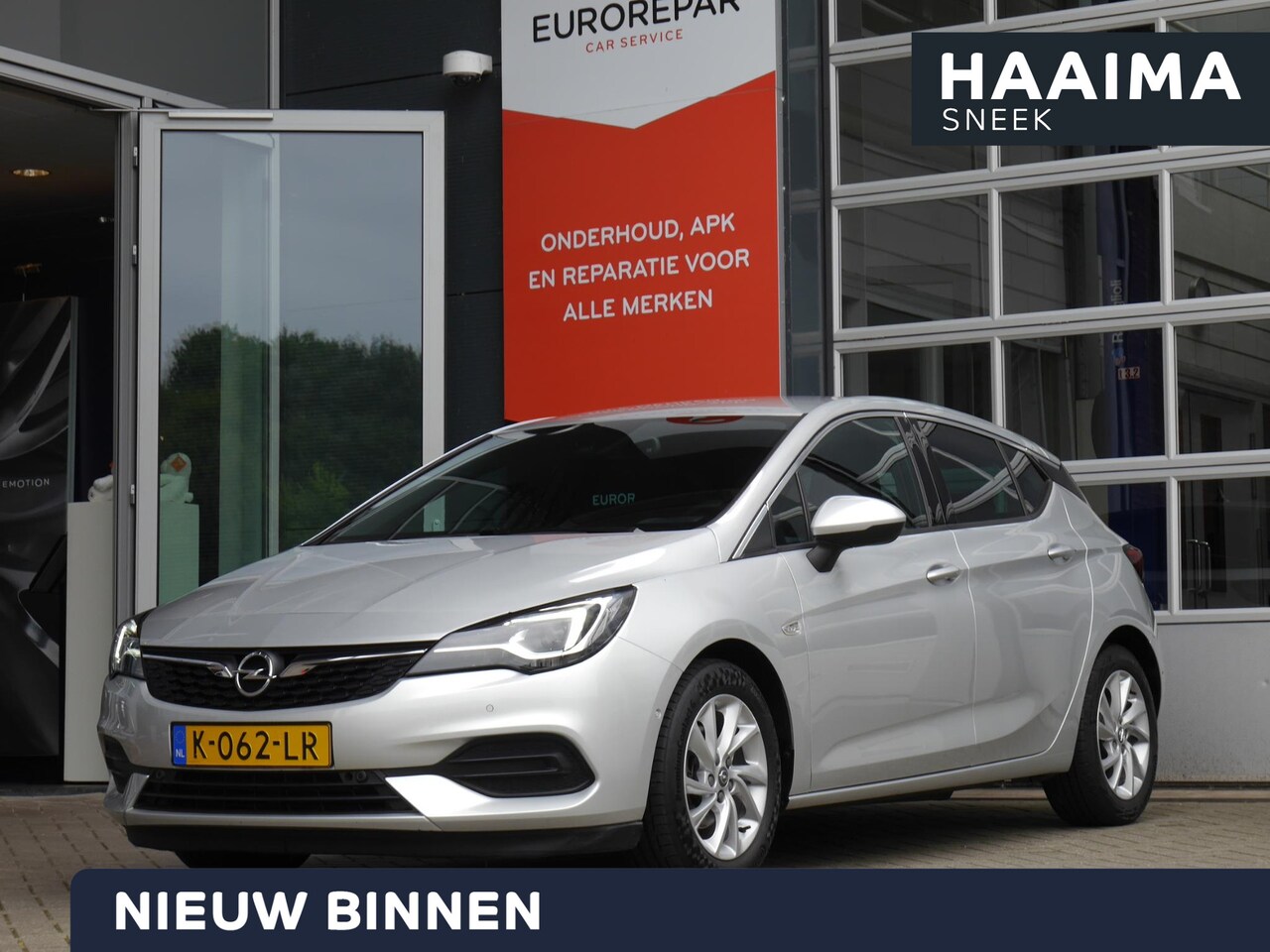 Opel Astra - 1.2 Elegance | Stoel en stuurverwarming | Navigatie | Parkeersensoren voor en achter | Tre - AutoWereld.nl
