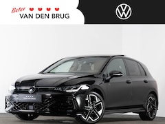 Volkswagen Golf - R-Line 1.5 eTSI 150 pk Automaat | LED | Panoramadak | Achteruitrijcamera | Navigatie Via S