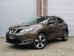 Nissan Qashqai - 1.6 N-Connecta Panoramadak/360 Camera/Navi/Trekhaak