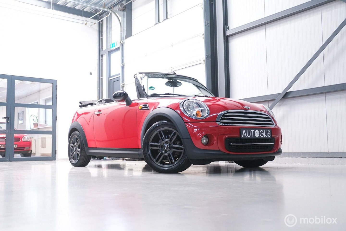 MINI Cabrio - 1.6 Cooper Chili | NL auto | Clima | Rijklaar | cruise control | Nieuwe APK | - AutoWereld.nl