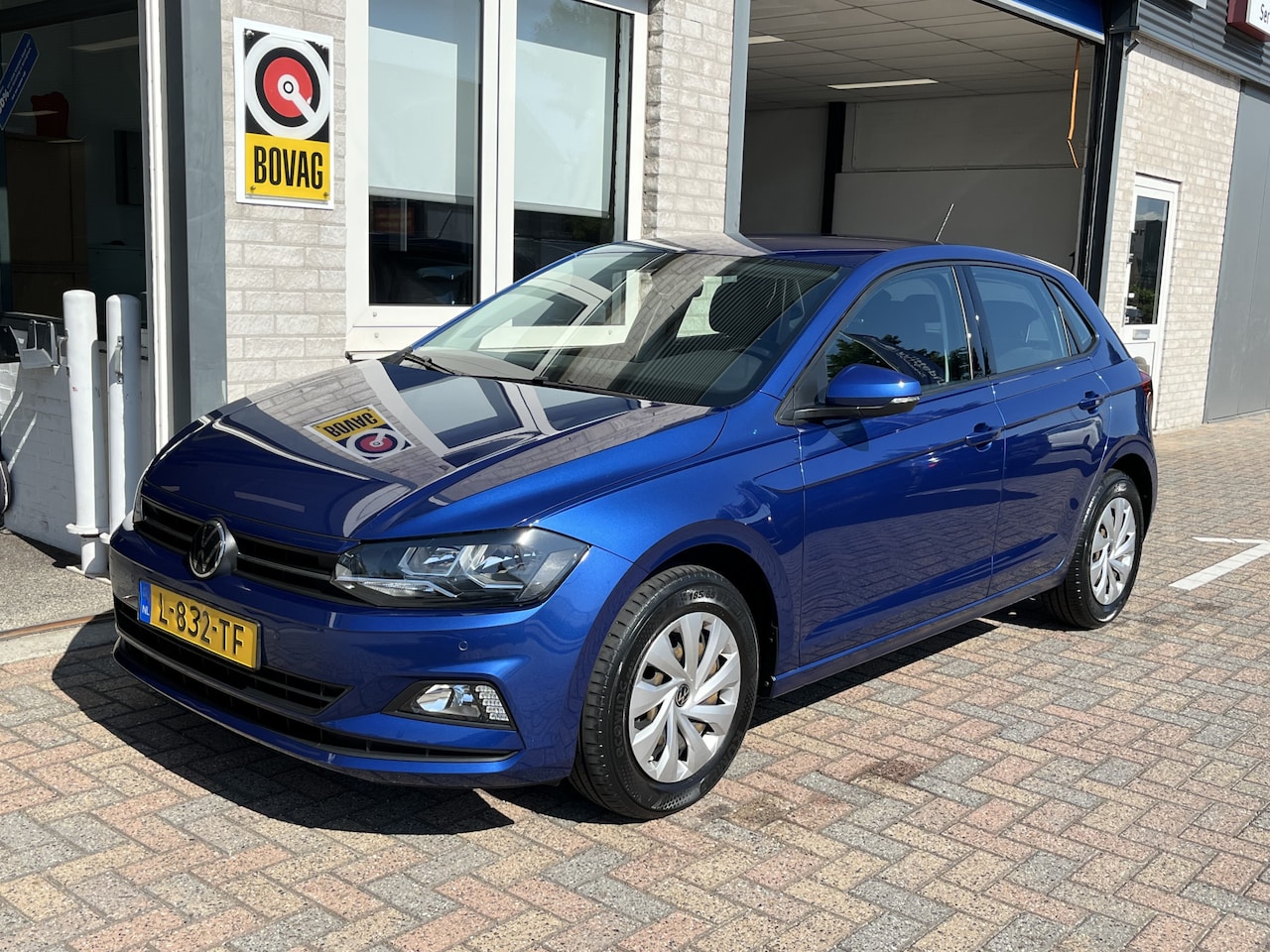Volkswagen Polo - 1.0 TSI Comfortline / ADAPT. CRUISE/ APP-CONNECT/ DAB/ BLUETOOTH/ PARK. SENSOREN/ AIRCO/ Z - AutoWereld.nl