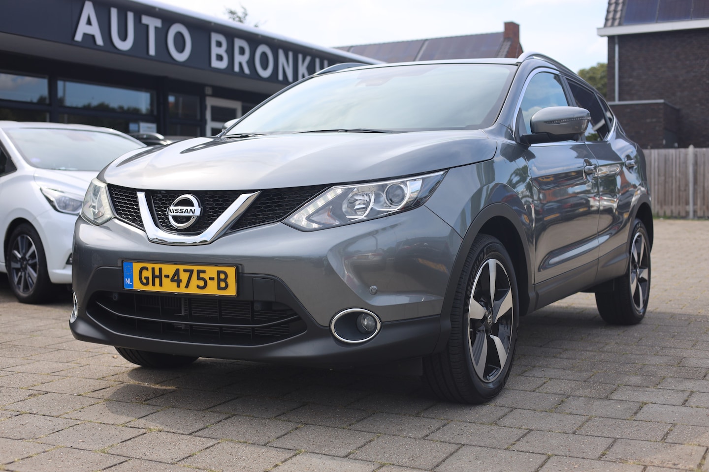 Nissan Qashqai - 1.2 CONNECT EDITION | CAMERA | PANO | 1e EIG! - AutoWereld.nl