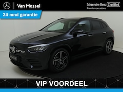 Mercedes-Benz GLA-Klasse - 180 AMG Line / Stoelverwarming / Achteruitrijcamera / Panorama-schuifdak /