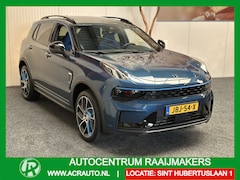 Lynk & Co 01 - 1.5 ZWARTE HEMEL 50 STUKS OP VOORRAAD VOL OPTIES 360 CAMERA ADAPTIVE CRUISE CONTROL PANORA