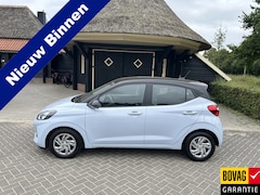 Hyundai i10 - 1.0 Comfort App Led Cruise Two Tone Nap