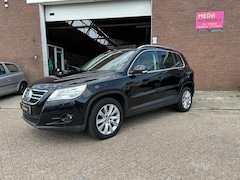 Volkswagen Tiguan - 1.4 TSI Comfort&Design 4Motion | Airco | Panoramadak