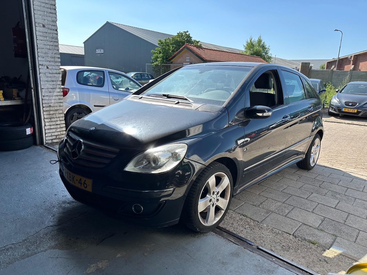 Mercedes-Benz B-klasse - 200 | Automaat | Airco | Goed Lezen!! - AutoWereld.nl