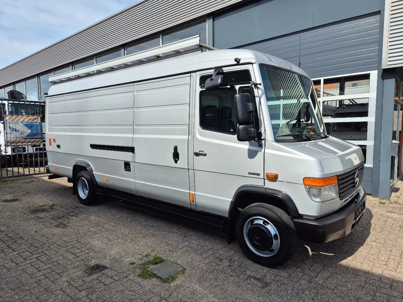 Mercedes-Benz Vario - 816 L3H2 MAXI EURO 4/ Taillift/ Roofrack - AutoWereld.nl