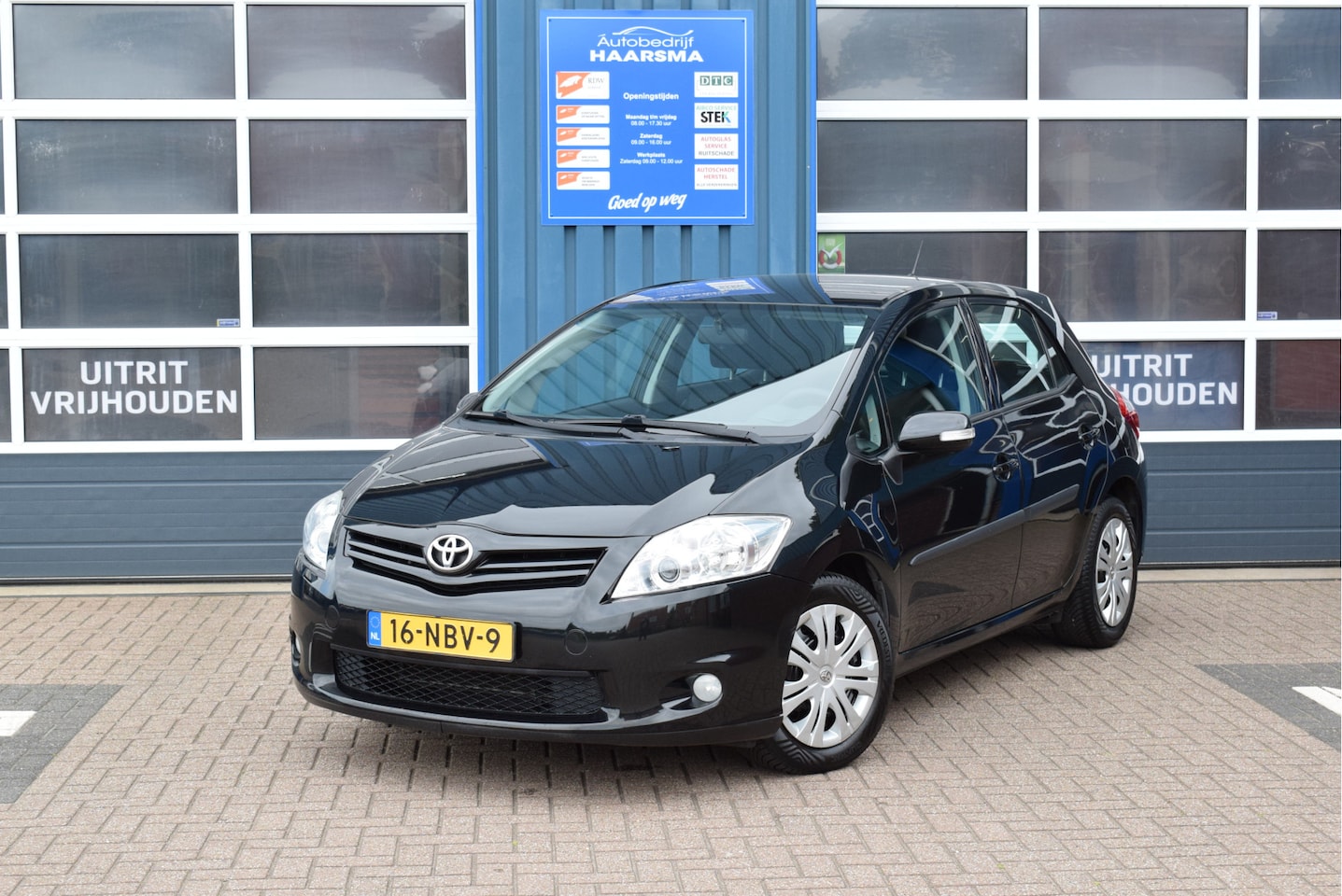 Toyota Auris - 1.6 Aspiration Trekhaak Cruise-control Airco - AutoWereld.nl