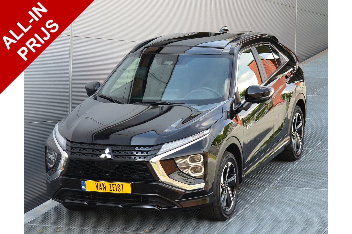 Mitsubishi Eclipse Cross - PHEV 2.4 INSTYLE 4WD | PLUG IN HYBRID | FULL OPTIONS | ADAPTIEF CRUISE | PANORAMA DAK | FA - AutoWereld.nl