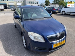 Skoda Fabia Combi - 1.4-16V Tour - Apk, Airco, Trekhaak, Nap, 1e Eginaar