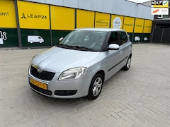 Skoda Fabia - 1.4-16V Ambiente NWE APK