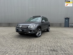 Volkswagen Tiguan - 2.0 TSI Sport&Style 4Motion