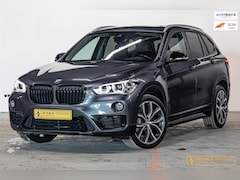 BMW X1 - SDrive20i Executive|Cam|Pano|E-stoel|Acc|H&K|Stoelver