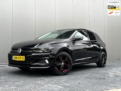 Volkswagen Polo - 1.0 TSI Comfortline carplay_clima_Acc_LMV