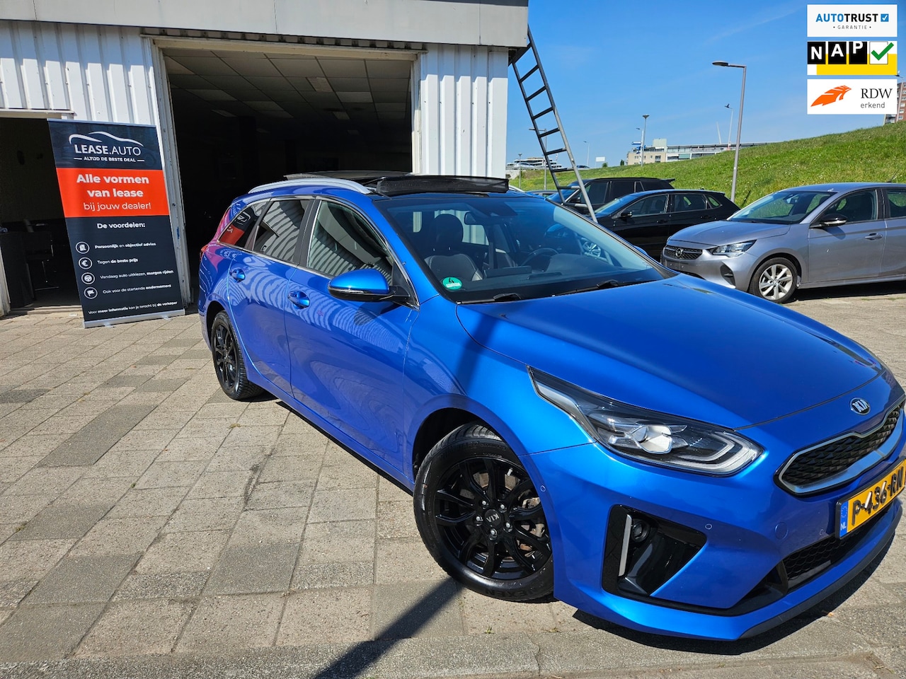 Kia Cee'd Sportswagon - Ceed 1.6 GDI PHEV ExecutiveLine - AutoWereld.nl