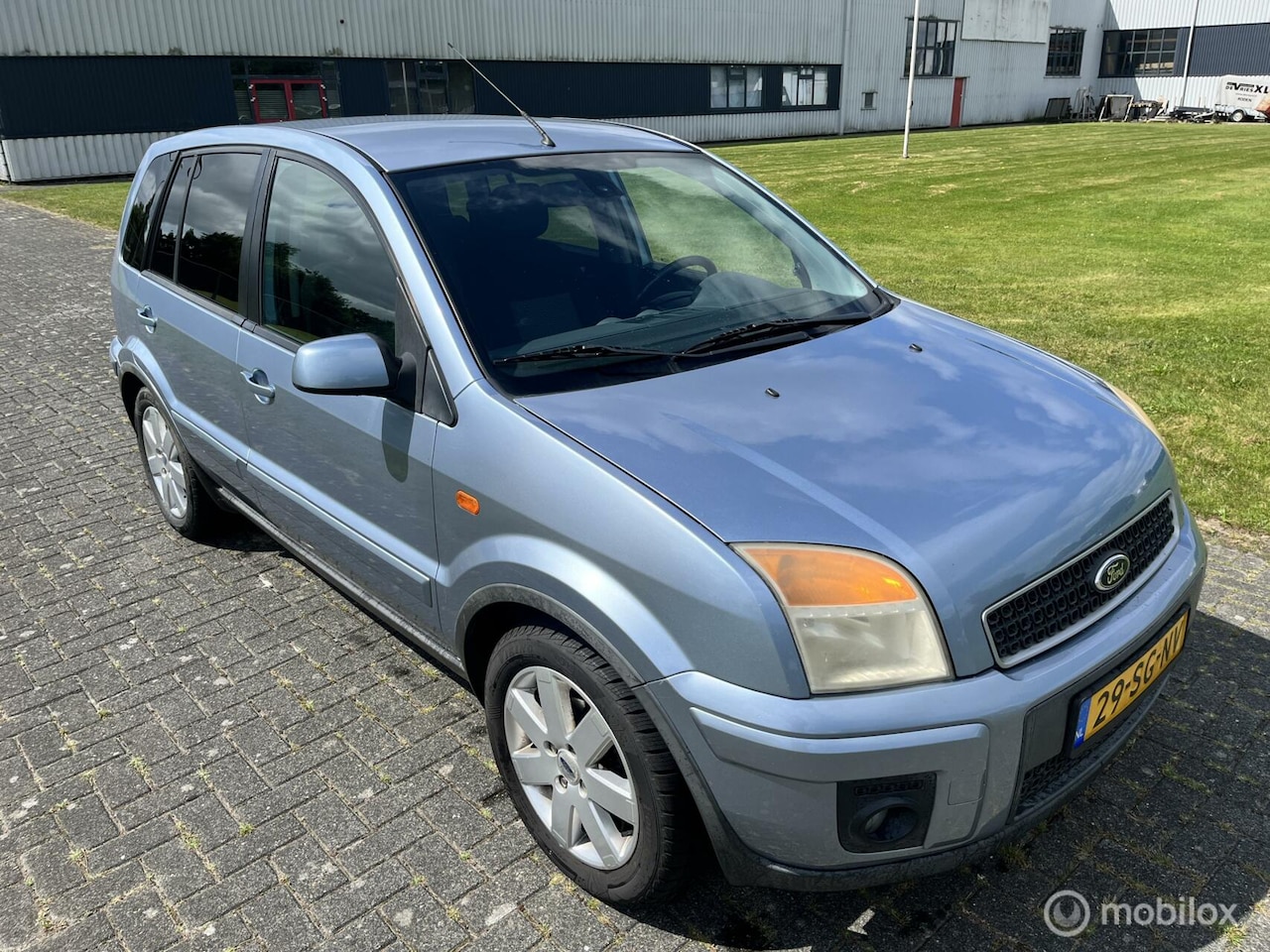 Ford Fusion - 1.6-16V Futura / APK / NAP / Airco / Trekhaak / - AutoWereld.nl