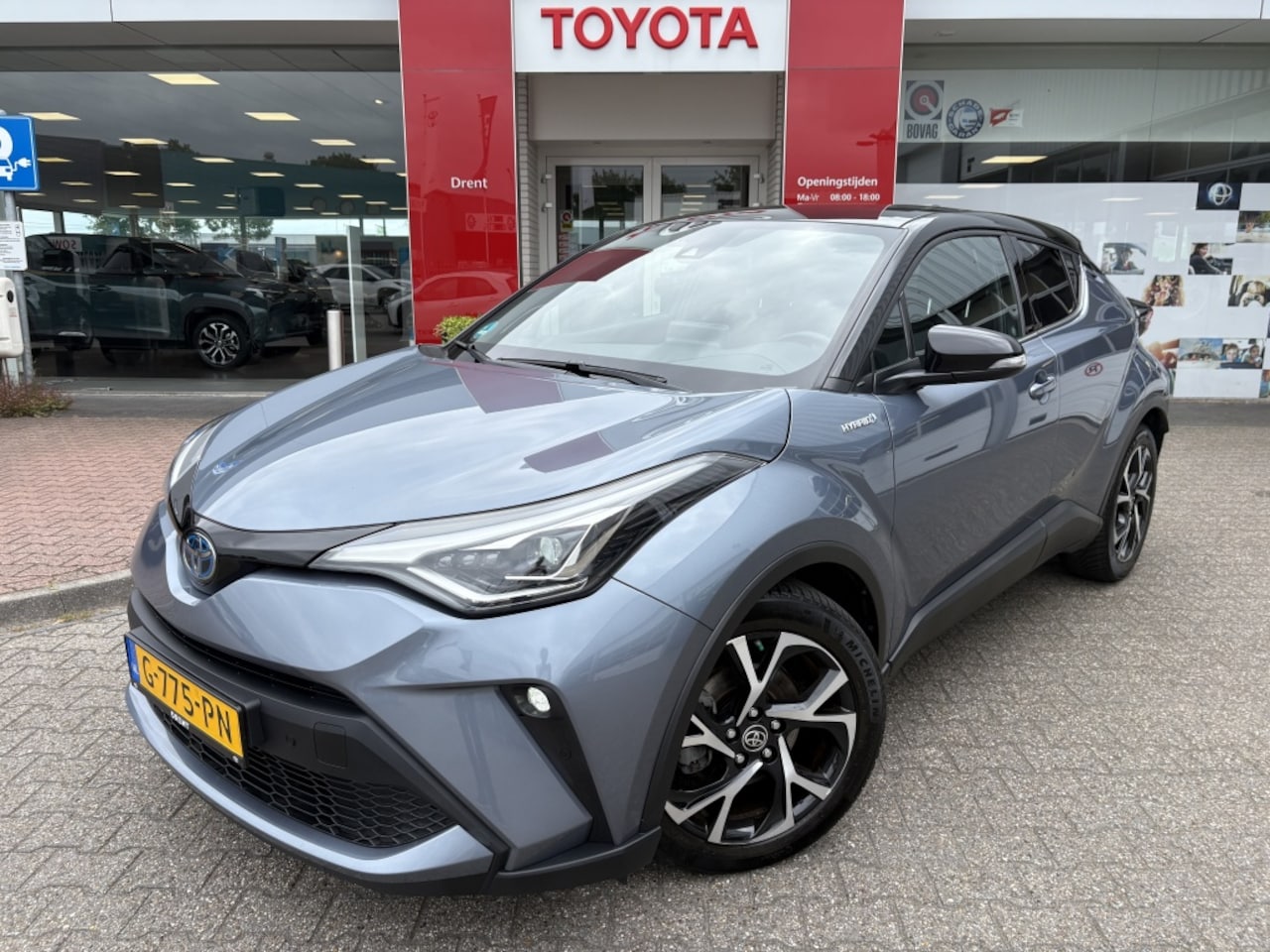 Toyota C-HR - 1.8 Hybrid First Edition | JBL Audio | Stoelverwarming | Navi | - AutoWereld.nl