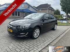 Opel Astra - 1.4 Turbo Design Edition