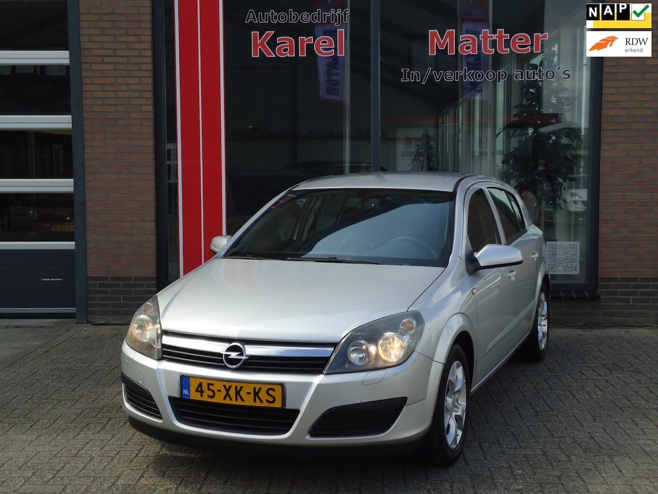Opel Astra - 1.4 Edition *TREKHAAK* - AutoWereld.nl
