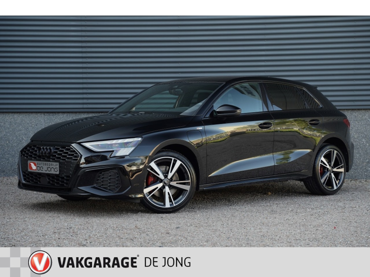Audi A3 Sportback - 40 TFSIe 204PK 2X S-Line | RS-Stoelen | Matrix LED | Sfeerverl. - AutoWereld.nl