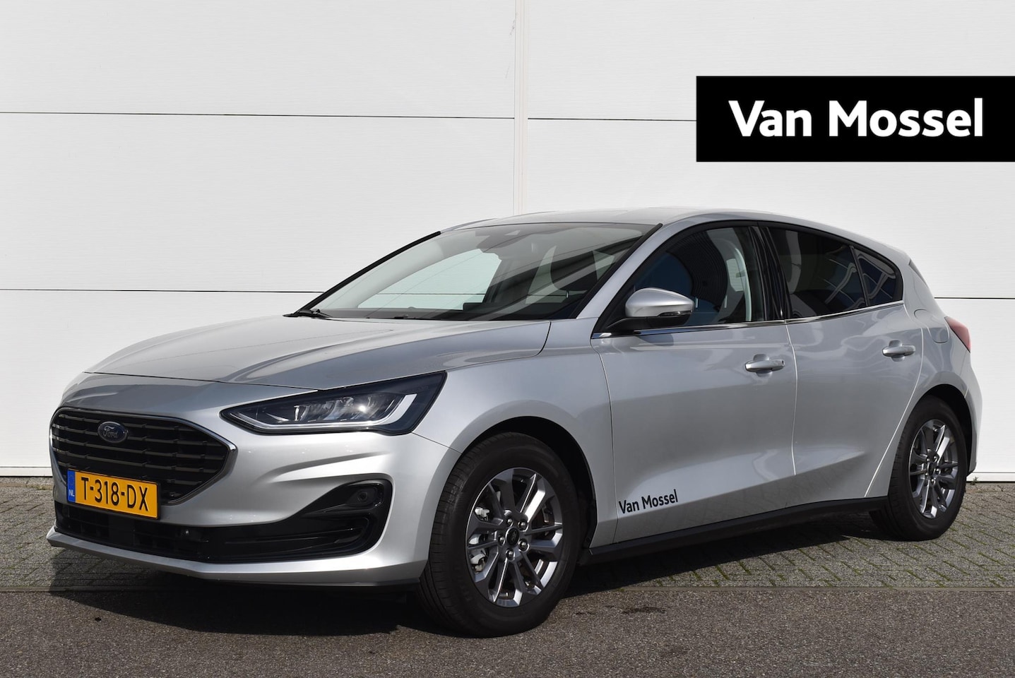 Ford Focus - 1.0 EcoBoost Hybrid Titanium | BTW Auto | Navigatie | Apple Carplay | Android Auto | Parke - AutoWereld.nl