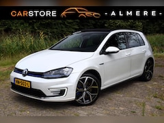 Volkswagen Golf - 1.4 TSI GTE*Pano*Led*Keyless*Navi*Trekhaak