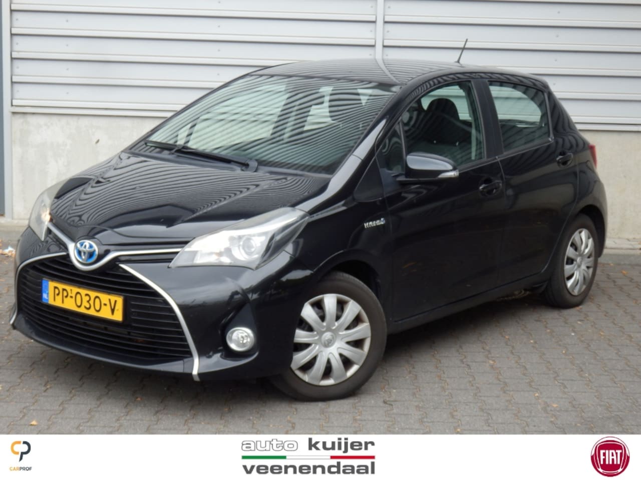 Toyota Yaris - 1.5 Hybrid Aspirat | Automaat | 5 drs | Volledig dealer onderhou - AutoWereld.nl