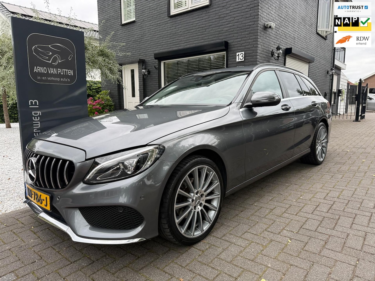 Mercedes-Benz C-klasse Estate - 200 Ambition Automaat / AMG pakket - AutoWereld.nl