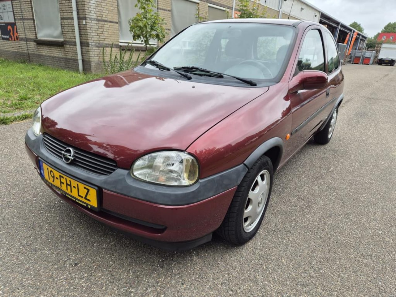 Opel Corsa - 1.2i-16V Onyx 1.2i-16V Onyx, Stuurbekr,1 Jaar Apk!! - AutoWereld.nl