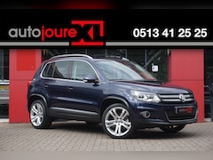 Volkswagen Tiguan - 2.0 TSI 180pk Sport&Style 4Motion | Automaat | Panoramadak | Leder | DynAudio | Trekhaak |