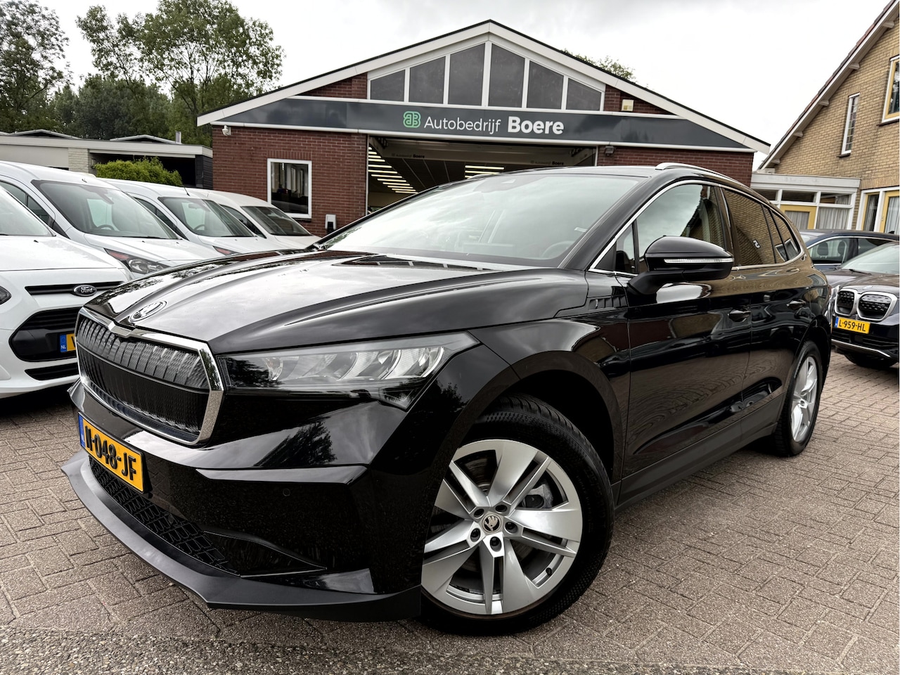 Skoda Enyaq iV - 80 Warmtepomp, Panoramadak, Trekhaak - AutoWereld.nl
