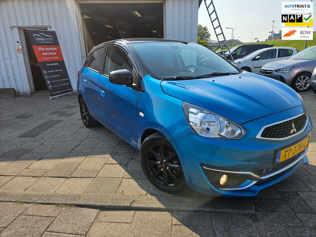 Mitsubishi Space Star - 1.2 Life 1.2 Life - AutoWereld.nl