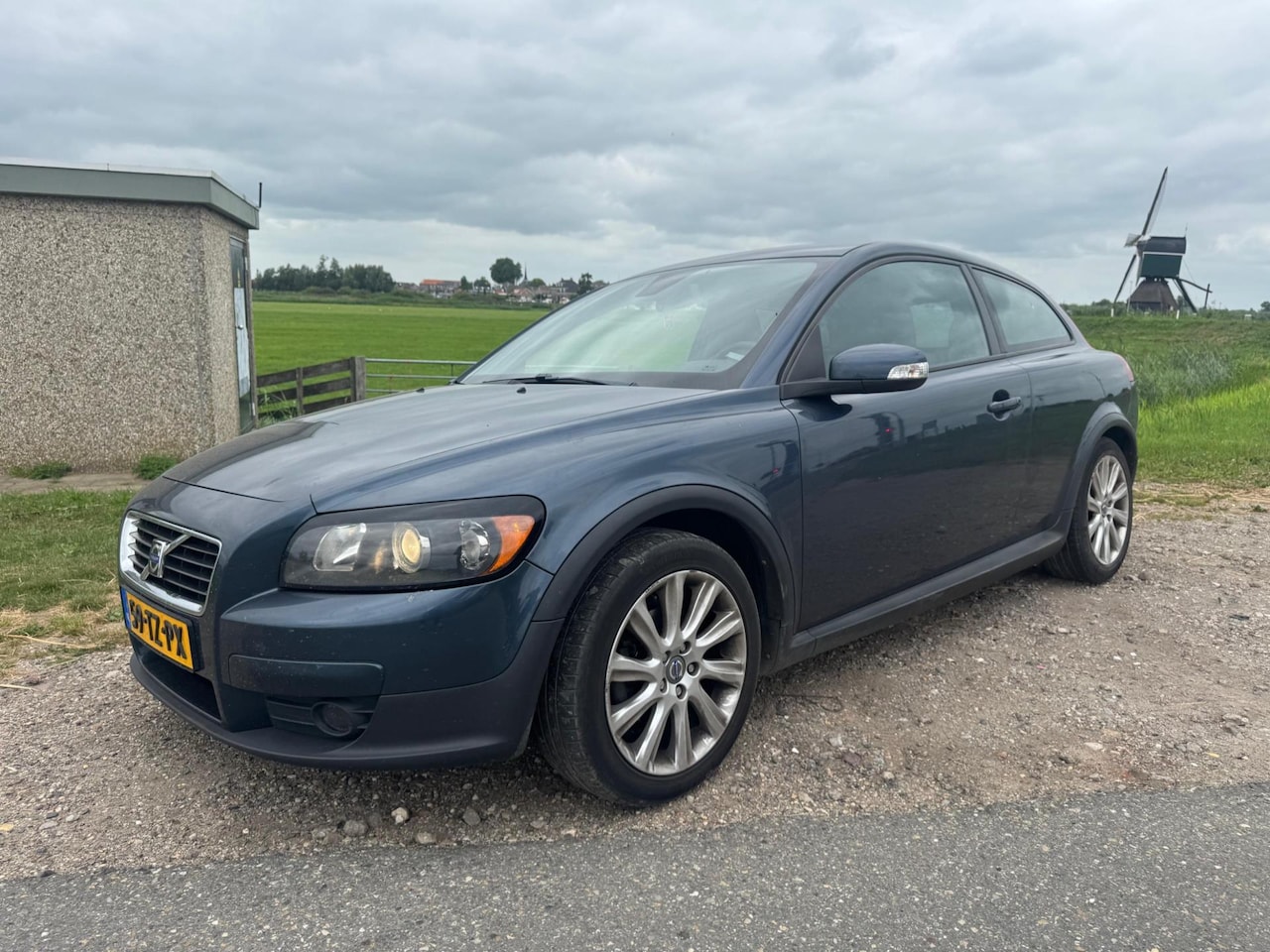 Volvo C30 - 2.0D Diesel Momentum Export!!! - AutoWereld.nl