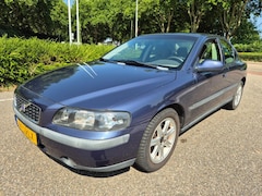 Volvo S60 - 2.4, Automaat, Stuurbekr, 1 Jaar Apk