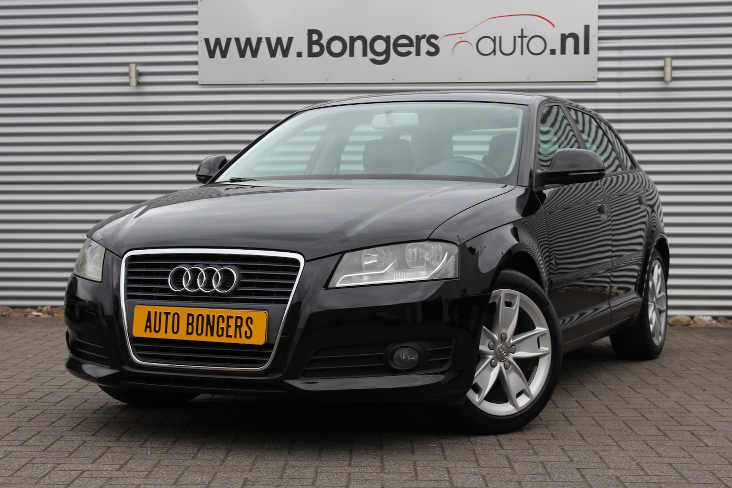 Audi A3 Sportback - 1.6 Ambition - AutoWereld.nl
