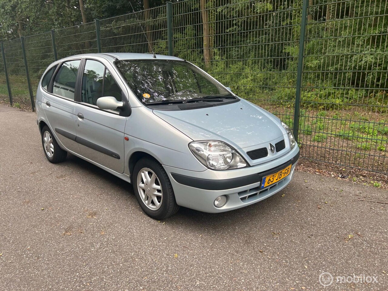 Renault Scénic - 1.6-16V Authentique 1.6-16V Authentique - AutoWereld.nl