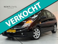 Toyota Prius - 1.5 VVT-i Business Edition Nw APK Onderhouden Cruise Airco Navi Parkeersensoren