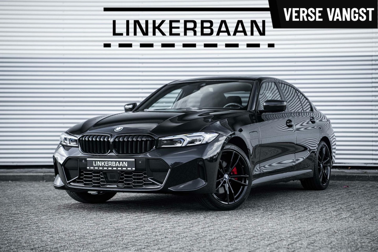 BMW 3-serie - 330e xDrive Sedan Hybrid | Vol Opties | M Sport | Glazen Schuifdak | H&K | Innovation | He - AutoWereld.nl