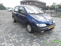 Renault Mégane Scénic - 1.6e RT