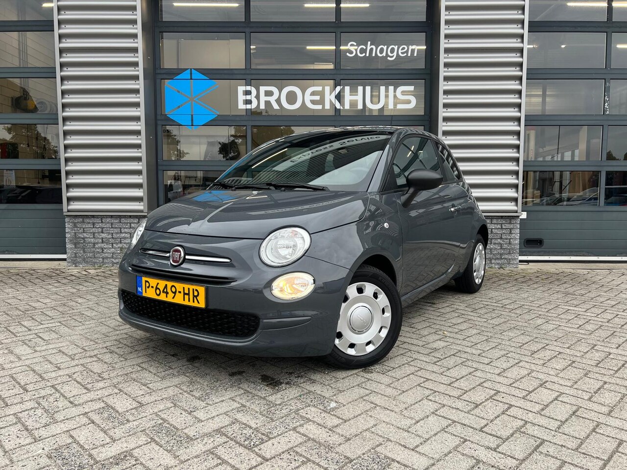 Fiat 500 - 1.0 70 pk Hybrid Cult | Airco | DAB ontvanger - AutoWereld.nl