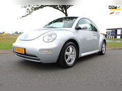 Volkswagen New Beetle - 2.0 Highline Airco,