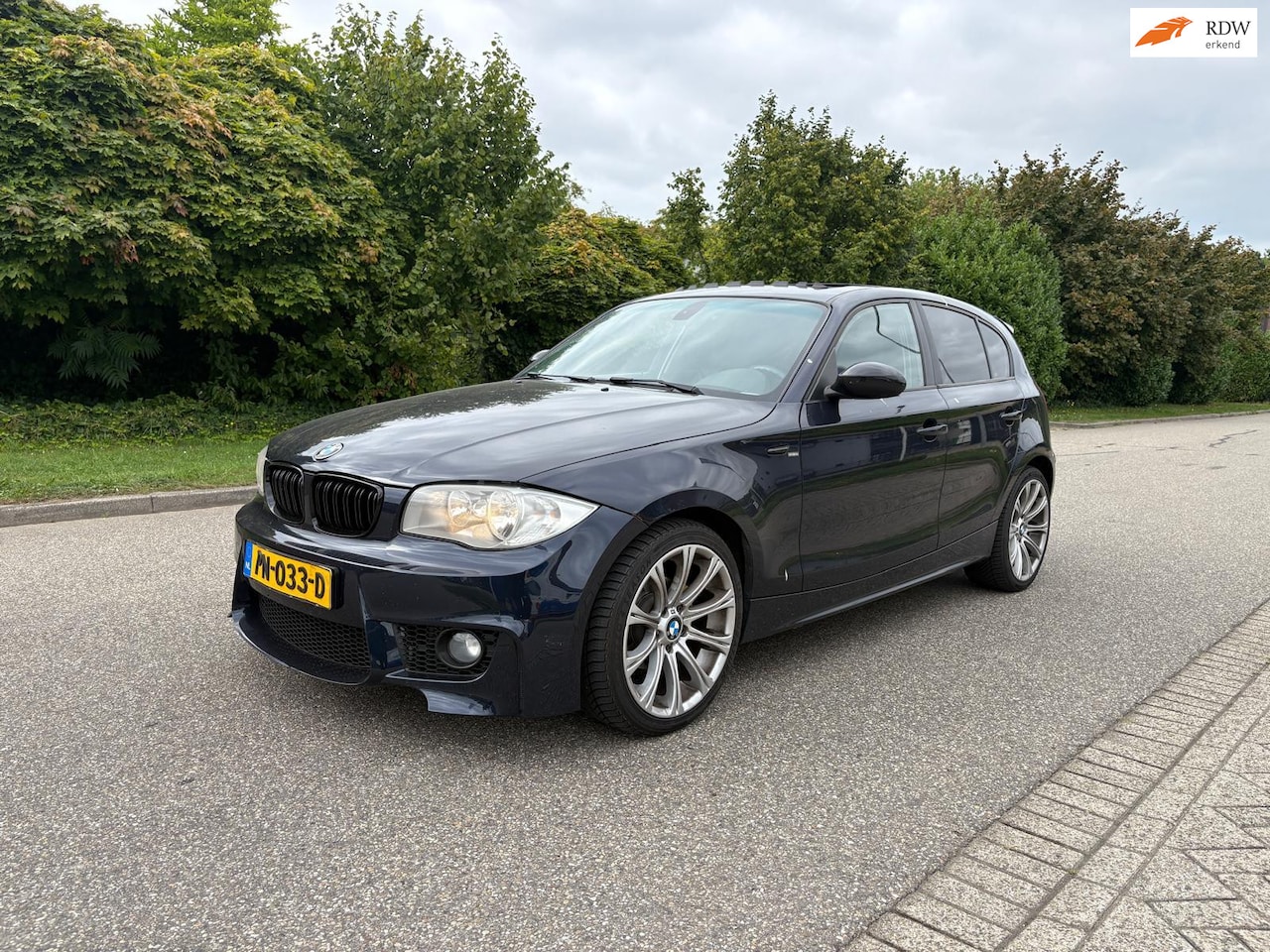 BMW 1-serie - 116i High Executive*Schuifdak*Airco*Cruise controle*LM VELGEN inruil auto - AutoWereld.nl