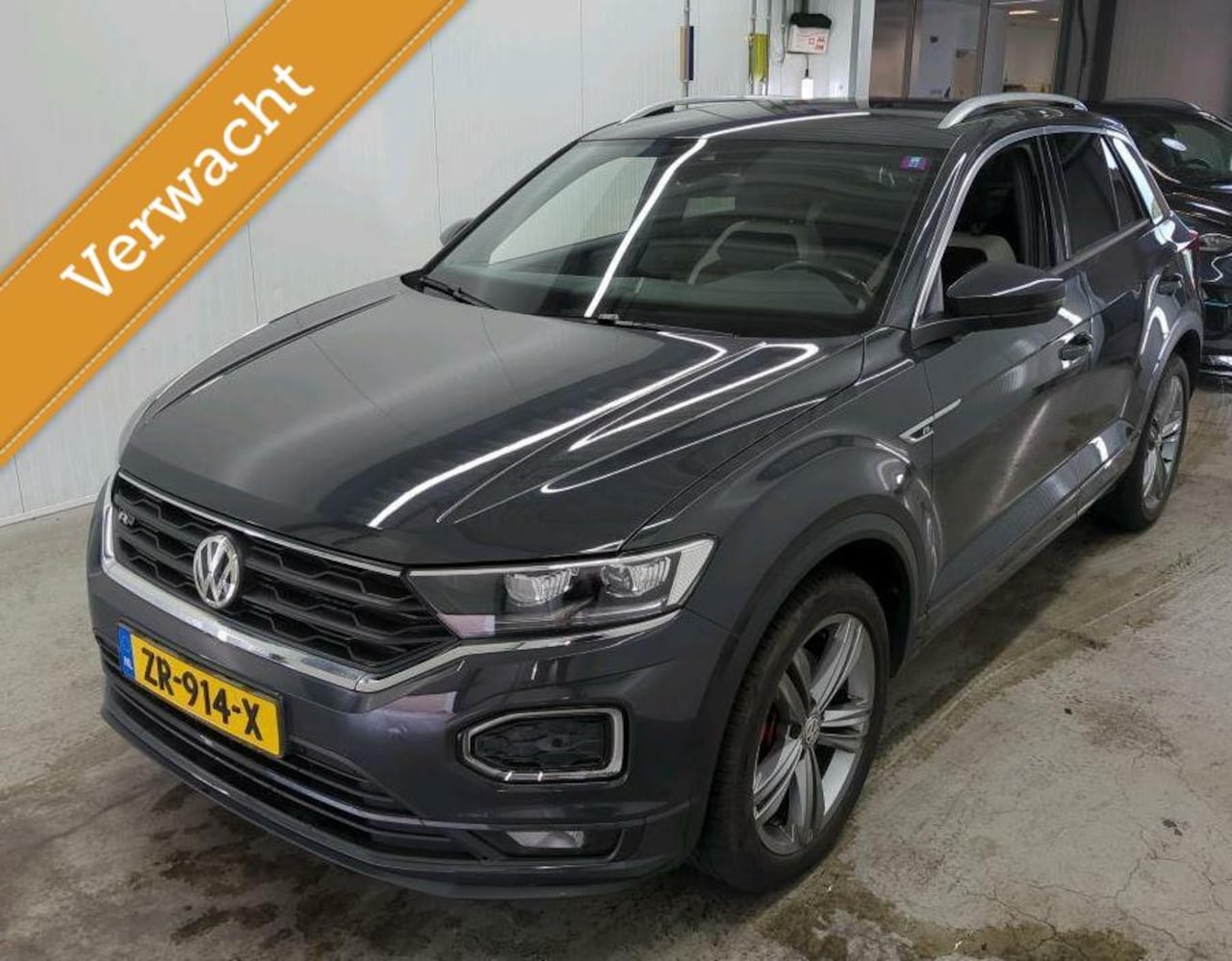 Volkswagen T-Roc - 1.5 TSI Sport Business R 1.5 TSI Sport Business R - AutoWereld.nl