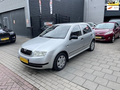 Skoda Fabia - 1.4 Classic 1e Eigenaar NAP APK 1 Jaar