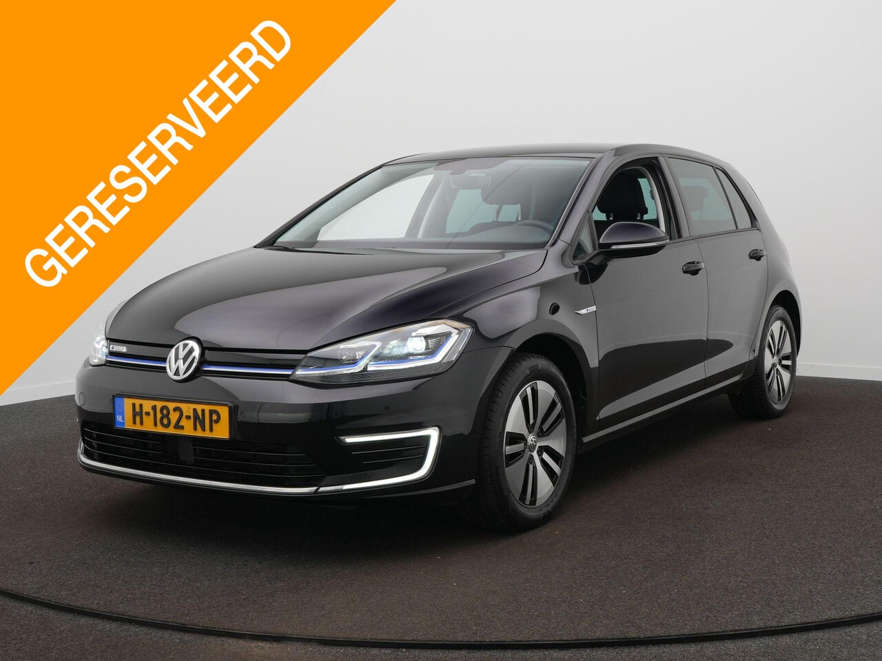 Volkswagen e-Golf - E-DITION / Virtual / Camera / Sensoren - AutoWereld.nl