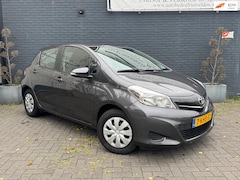 Toyota Yaris - 1.0 VVT-i Aspiration 1e Eigen Clima NAP Inruil mogelijk
