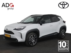 Toyota Yaris Cross - 1.5 Hybrid GR Sport | Parkeer sensoren | Navigatie | Head-Up display |